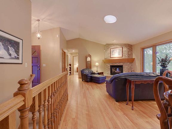 5th image of 3691 Greensboro Dr