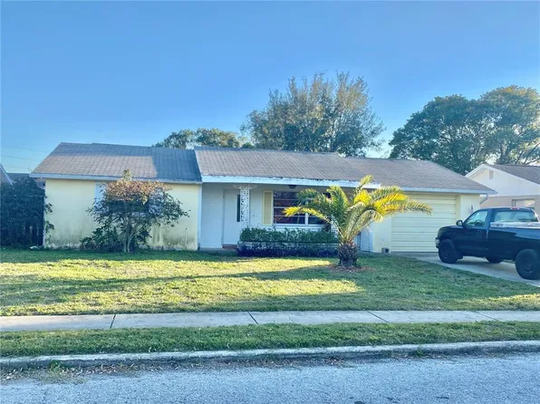 5912 Elkhorn Blvd, Holiday, FL 34690