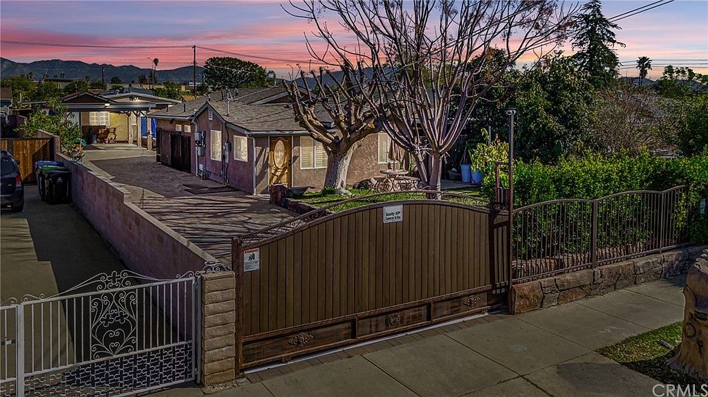 10052 Bartee Ave, Pacoima, CA 91331 Zillow