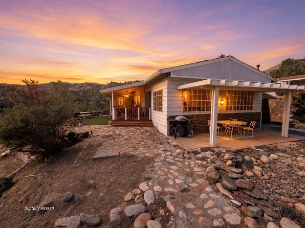 123 Lakeview Ter, Wofford Heights, CA 93285