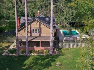 5460 Clarkston Rd, Clarkston, MI 48348