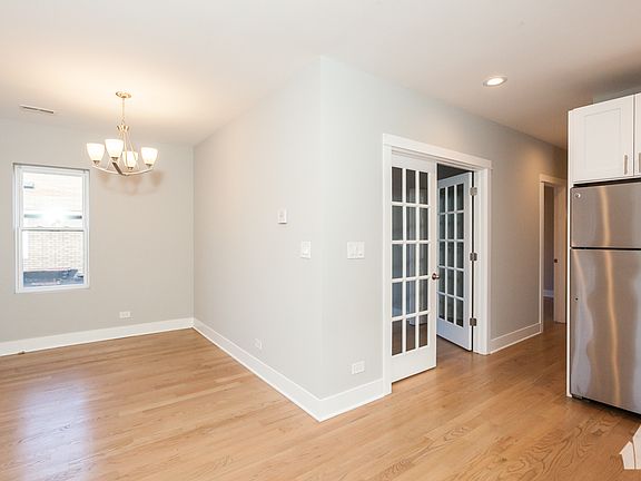 5th image of 2437 N Ashland Ave #2F