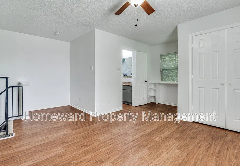 809 E Pioneer Dr — Photo 10