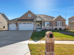 532 Deer Brook Dr, O'Fallon, MO 63366