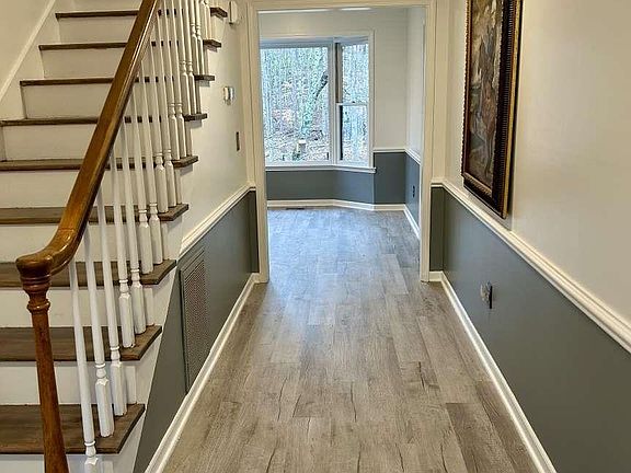 5th image of 510 Squire Cir