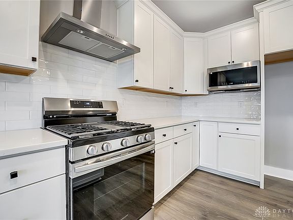 5th image of 500 Creekside Ln
