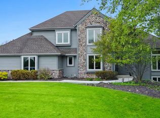 W292N3634 Stillmeadow ROAD, Pewaukee, WI 53072