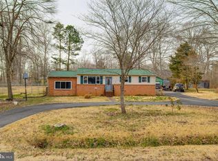 28 Breezy Hill Dr, Stafford, VA 22556