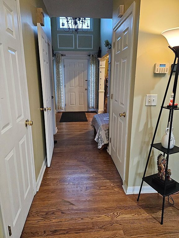 48 Chatfield Dr - Property Image