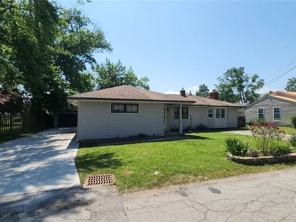 35952 Lakomis Dr, Eastlake, OH 44095