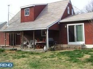 22 Overbrook Ave, Maple Shade, NJ 08052