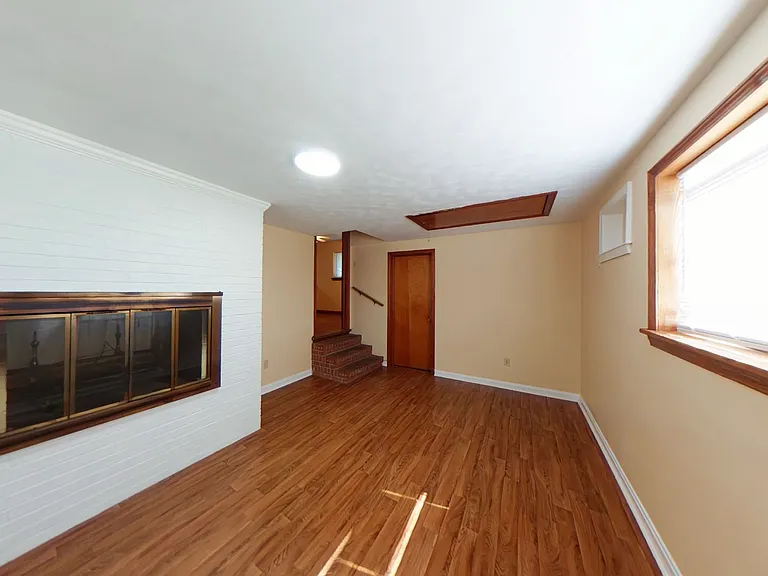 57 Bruton Ave — Photo 7