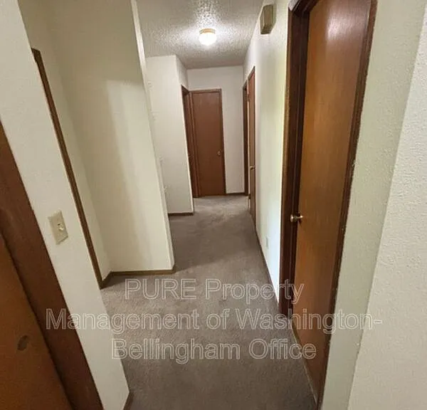 2502 E Sunset Dr — Photo 9