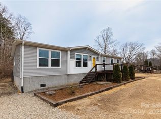 250 Flat Creek Rd, Black Mountain, NC 28711