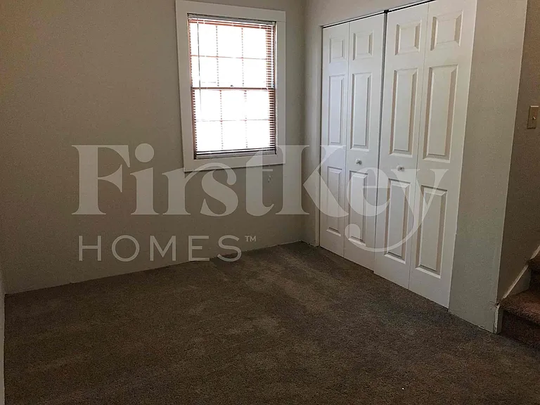 1201 Creekwood Cv — Photo 14