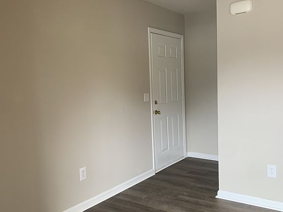 2nd image of 1278 S Hayne St #101-B