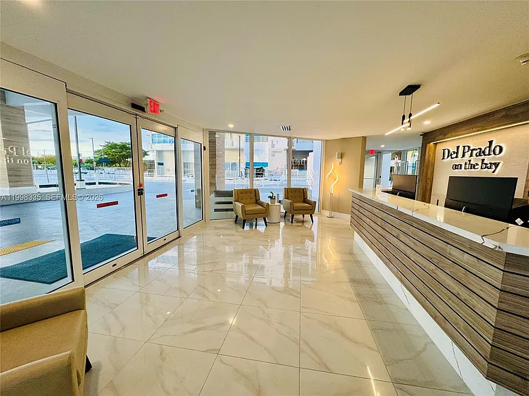 18011 Biscayne Blvd #1003 — Photo 34
