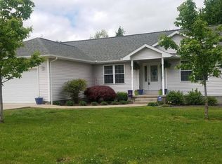 205 Kane Dr, Herrin, IL 62948