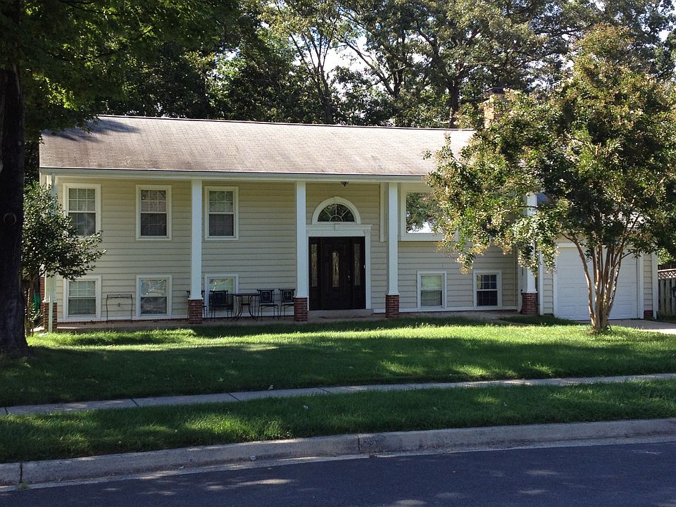 2nd image of 14806 Cranoke St
