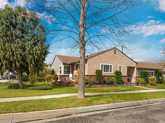 5th image of 6011 Michelson St