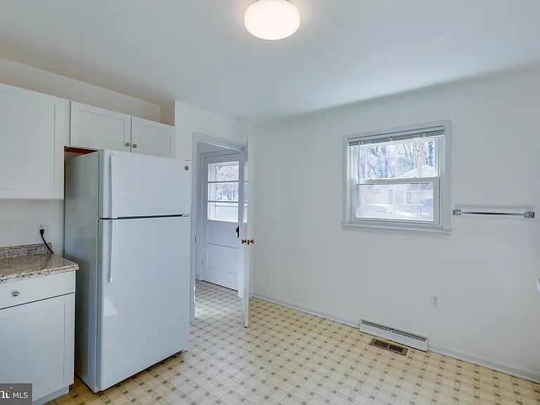 4297 Lunceford Ln — Photo 16