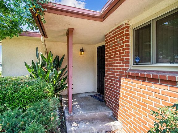 2nd image of 4859 E Cornell Ave