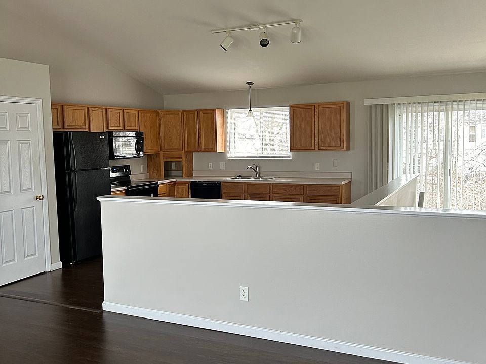 1st image of 804 Whisper Creek Ct