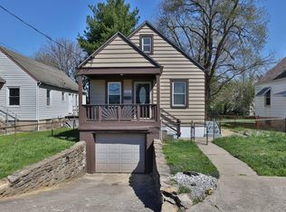 1112 Groesbeck Rd, Cincinnati, OH 45224