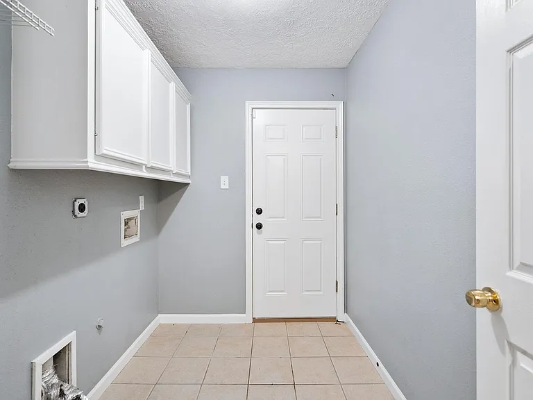 139 Horn Ct — Photo 23