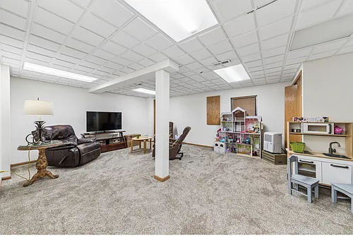 2216 Seaver Ln Photo 1