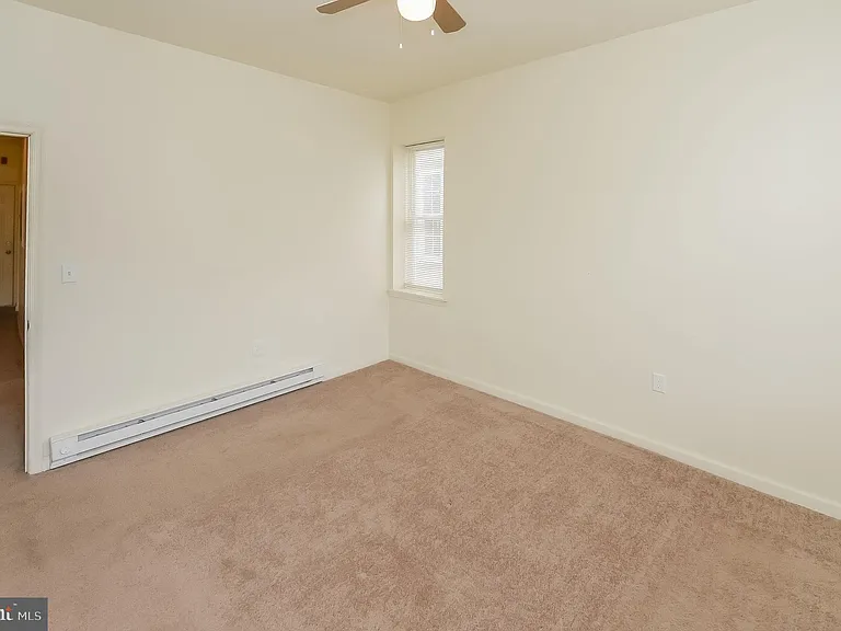 3733 N 15th St #2 — Photo 9