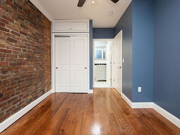 4th image of 303 Hart St APT 3