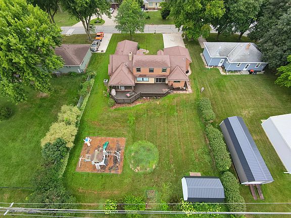 4th image of 708 S Kiel St