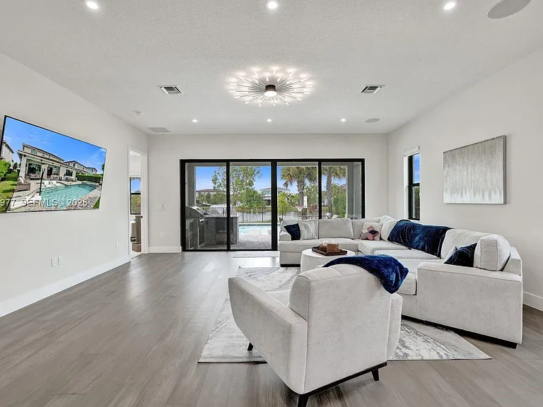12474 Solana Bay Cir — Photo 12