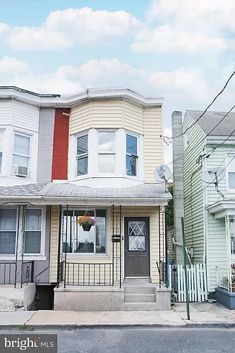 429 Guilford St Photo 1
