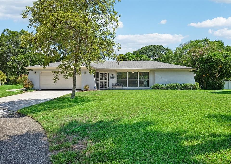 1st image of 2812 Spanish Oak Ct