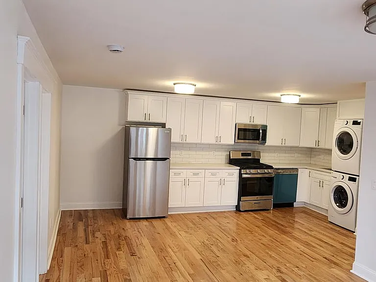 5 Poplar St #D — Photo 3
