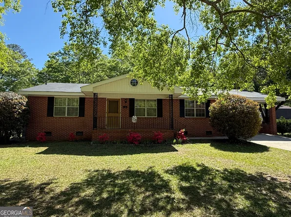 208 Lafayette St, Barnesville, GA 30204