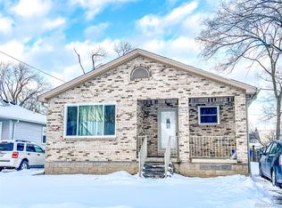 25646 Stanford St, Dearborn Heights, MI