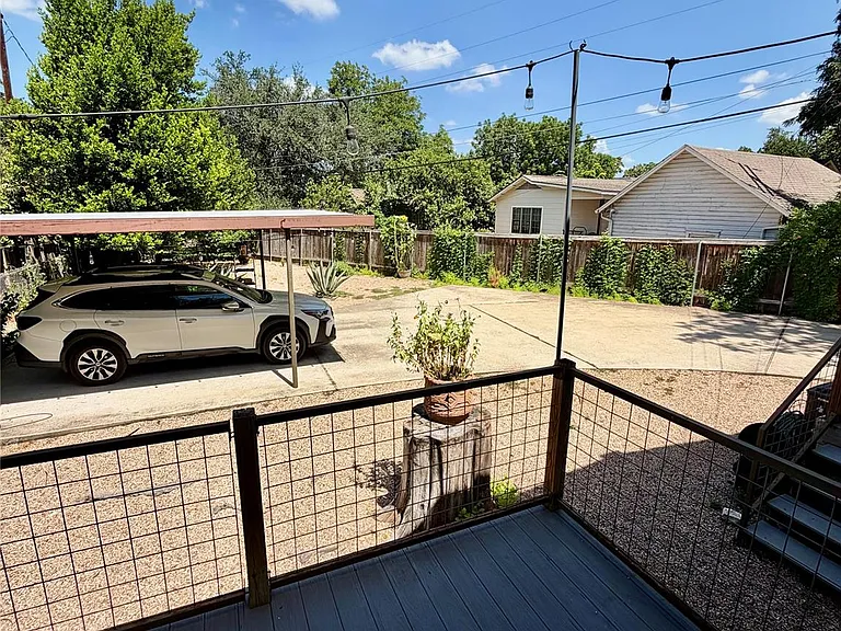 3212 E Oakmont Blvd #B — Photo 10