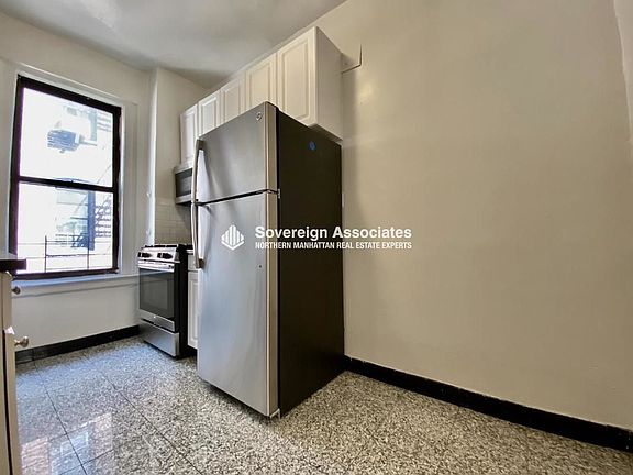 4th image of 652 W 163rd St APT 42