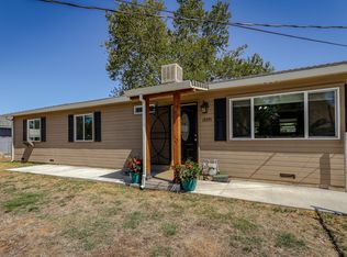 19291 Anna Rd, Anderson, CA 96007