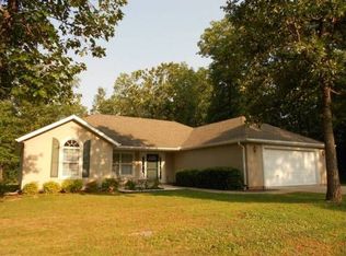 1 Dulverton Dr, Bella Vista, AR 72715