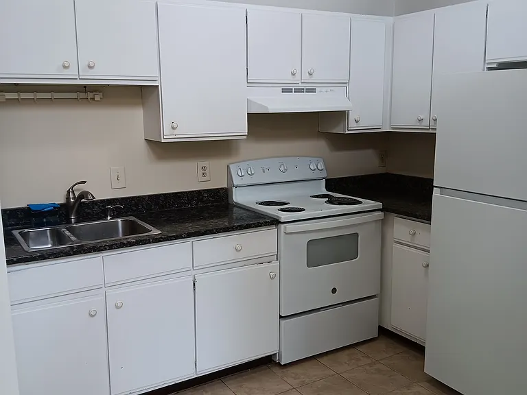 122 Crystal Rd #1 — Photo 5
