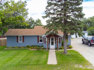 614 Cayuga St, Joliet, IL 60432