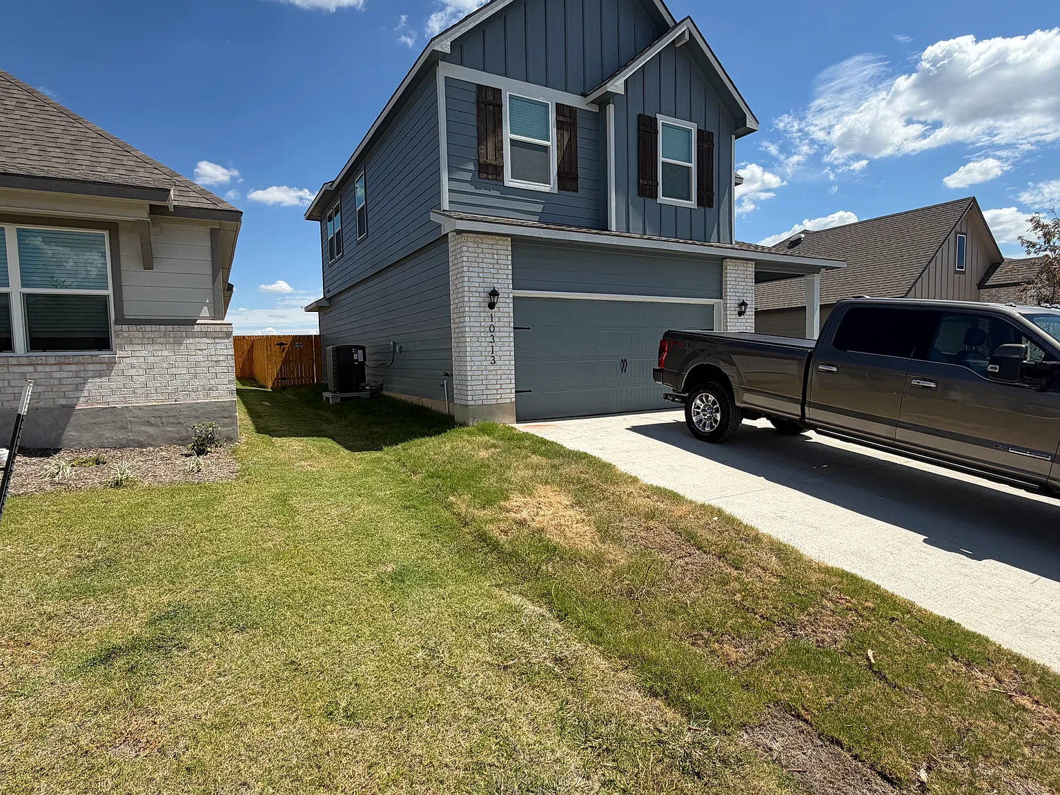 3 bed, 1691 sqft, $2,500 — Photo 2