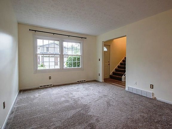 4th image of 6792 Kirkwood Dr