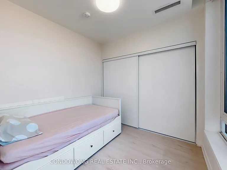 1808 Saint Clair Ave W #1101 — Photo 11