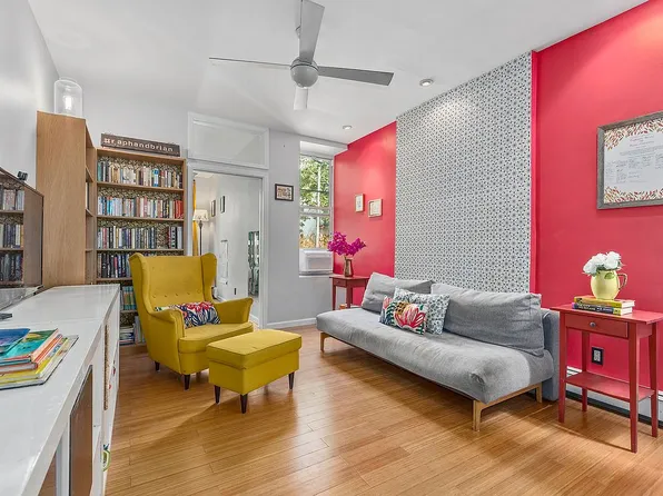 513 12th St #2R, Brooklyn, NY 11215