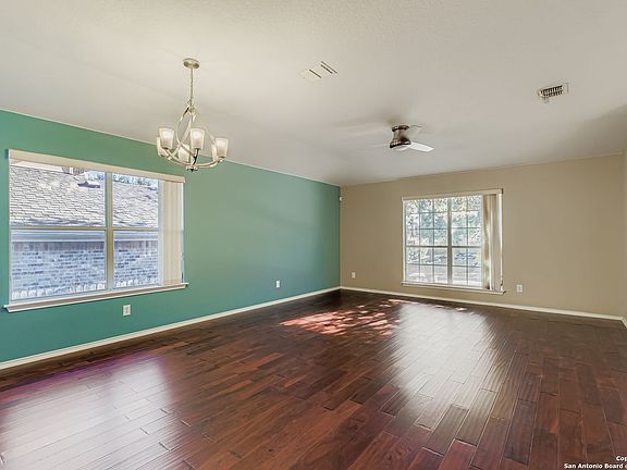 3rd image of 10307 Trotters Bay